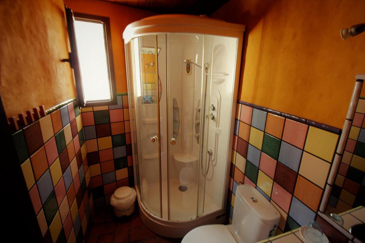 Jade Hotel Ubrique Luaran gambar